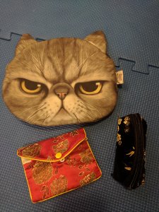 DIY Baby sensory toy Mummy's handbags and purses DIY Baby sensory toy Mummy's handbags and purses